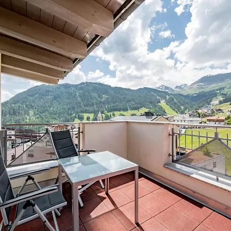 Apartment Platöll