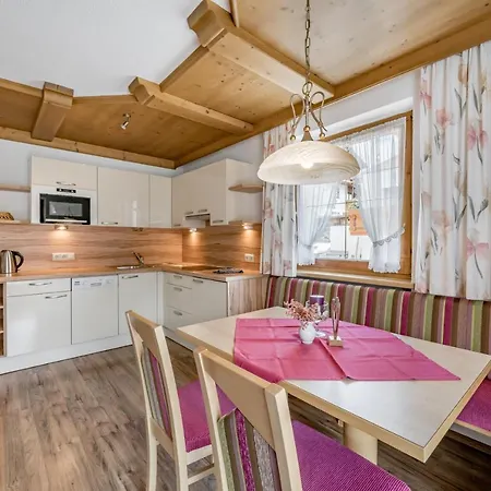 Platoell Homes Apartment Serfaus