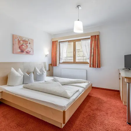 Apartment Platoell Homes *