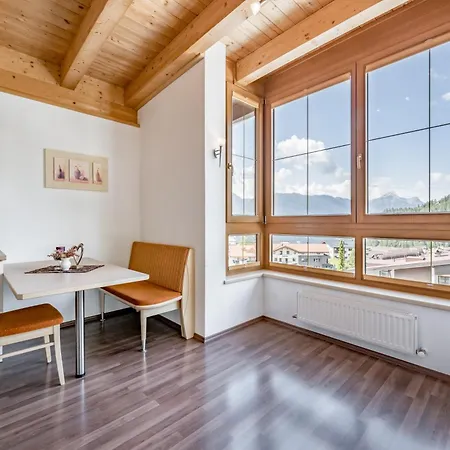 Platoell Homes Apartment *
