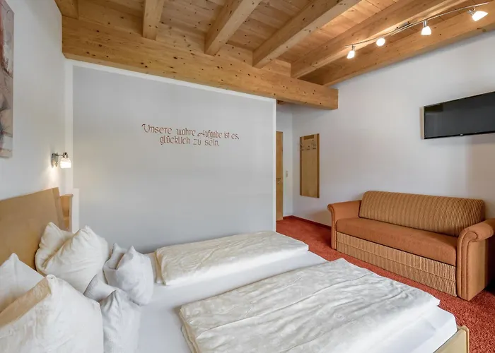 Platoell Homes * سيرفاوس