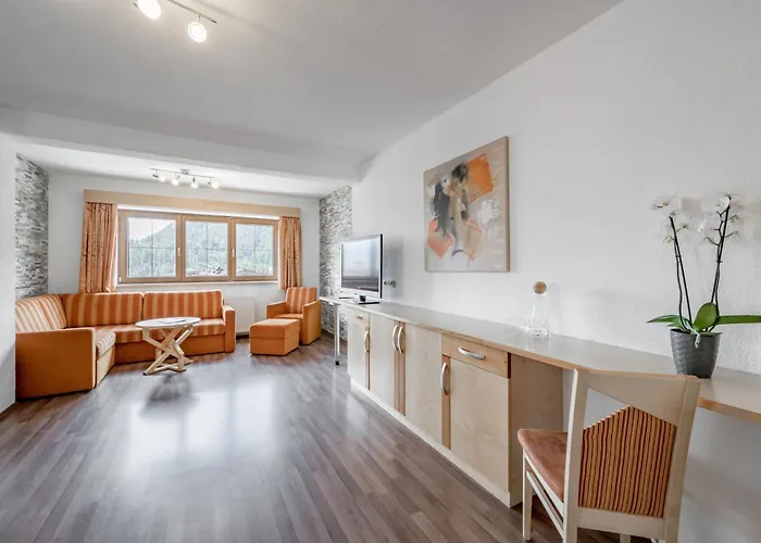 Platoell Homes شقة